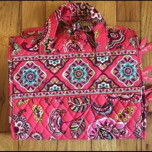 Vera Bradley hanging organizer - Call Me Coral